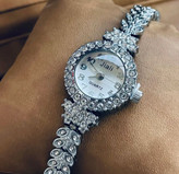 ساعت مچی دخترانه ظریف و باتری اضافی