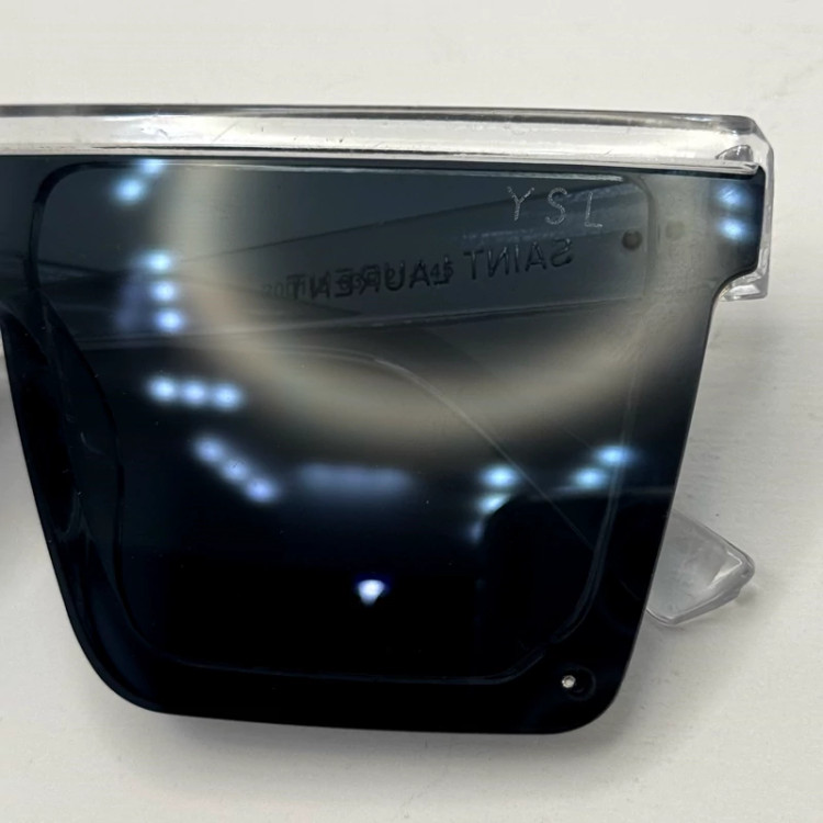 تصویر عینک آفتابی ysl مشکی کد 2001