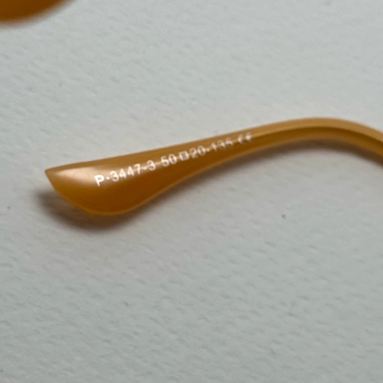 تصویر عینک آفتابی پلاریزه گرد فوق سبک آبی فریم طلایی کد 3447