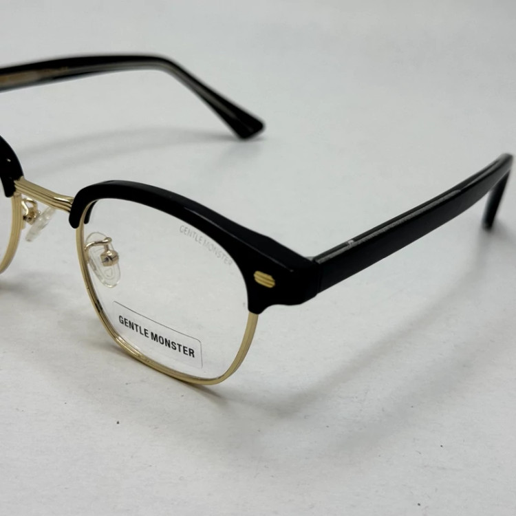 تصویر فریم عینک طبی بلوکات کلاب مستر برند جنتل مانستر دسته سیم کره ای طلایی مشکی