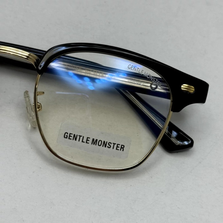 تصویر فریم عینک طبی بلوکات کلاب مستر برند جنتل مانستر دسته سیم کره ای طلایی مشکی