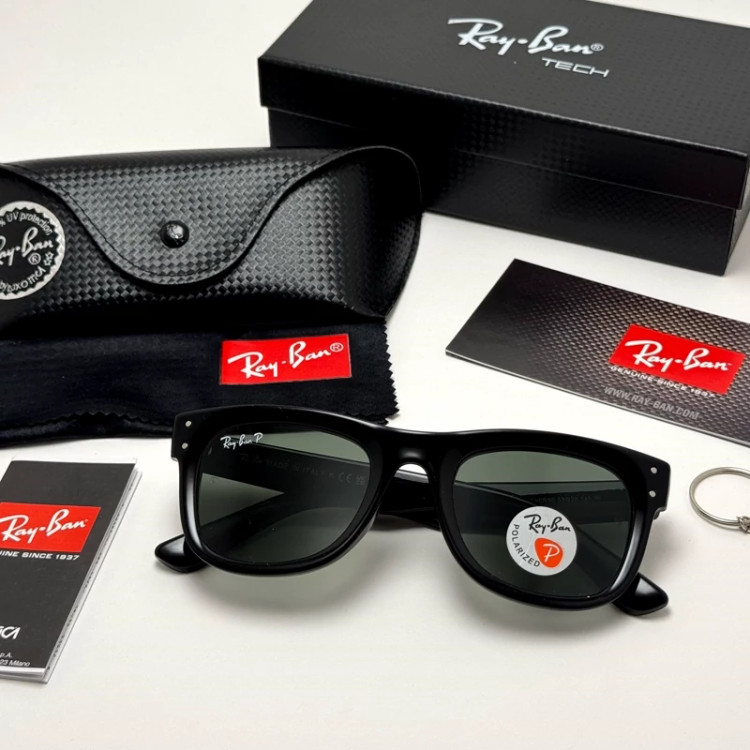 تصویر عینک آفتابی ریبن ویفرر ریورس پلاریزه سبز فریم مشکی براق به همراه پک کامل ریبن Rayban WAYFARER REVERSE RB 0502S