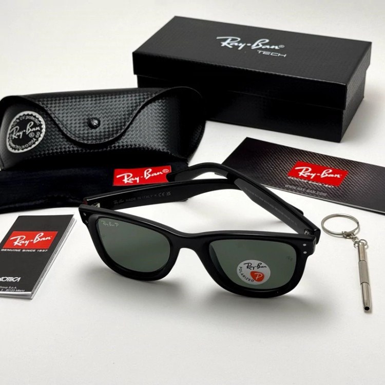 تصویر عینک آفتابی ریبن ویفرر ریورس پلاریزه سبز فریم مشکی براق به همراه پک کامل ریبن Rayban WAYFARER REVERSE RB 0502S