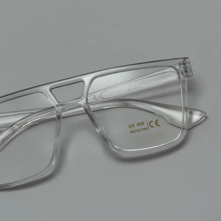 تصویر عینک شب شفاف کریستالی کد 16