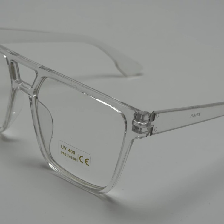 تصویر عینک شب شفاف کریستالی کد 16