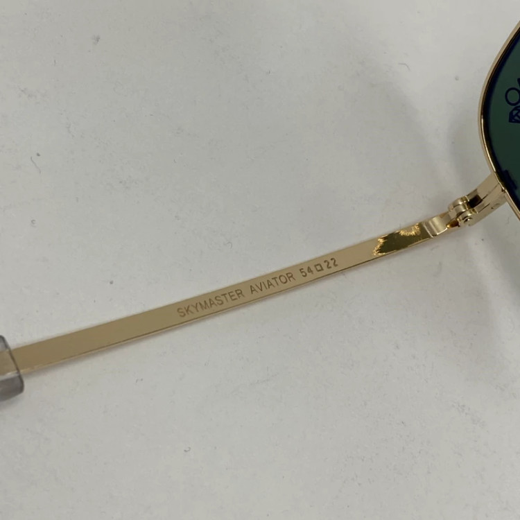 تصویر عینک AO آمریکن اپتیکال شیشه سنگ سبز با پک کامل اورجینال سایز 54