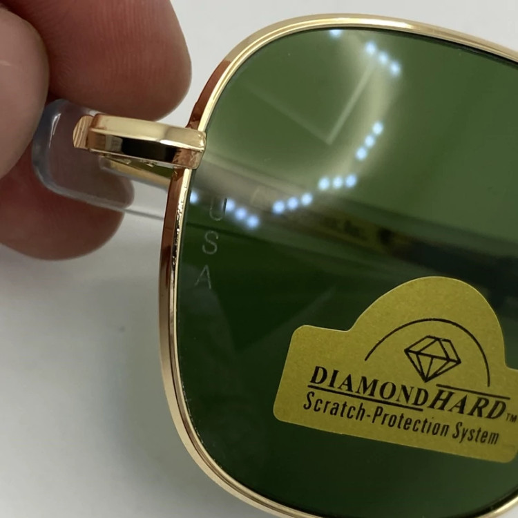 تصویر عینک AO آمریکن اپتیکال شیشه سنگ سبز با پک کامل اورجینال سایز 54