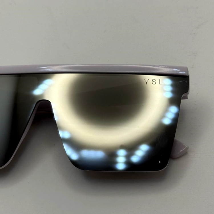 تصویر عینک آفتابی ysl سفید آیینه ای کد 2001