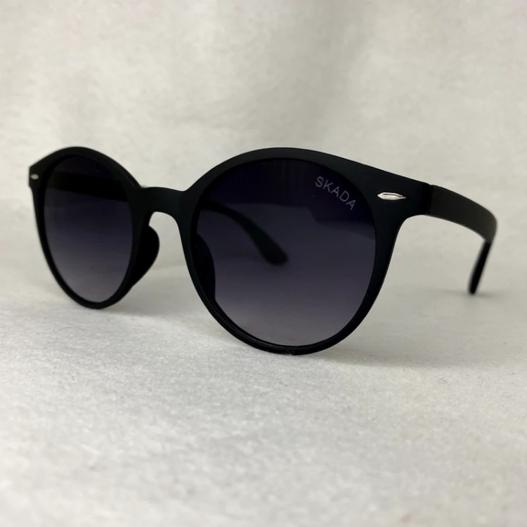 تصویر عینک گرد اسکادا skada مشکی مات محافظ کامل uv400 مناسب آقایان و بانوان به همراه کاور و دستمال نانو مخصوص عینک