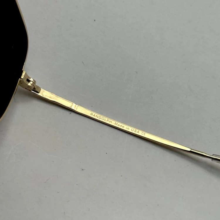 تصویر عینک آفتابی خلبانی رندولف شیشه سنگ آنتی رفلکس مشکی فریم طلایی فول پک RANDOLPH AVIATOR RE 58 24K GOLD