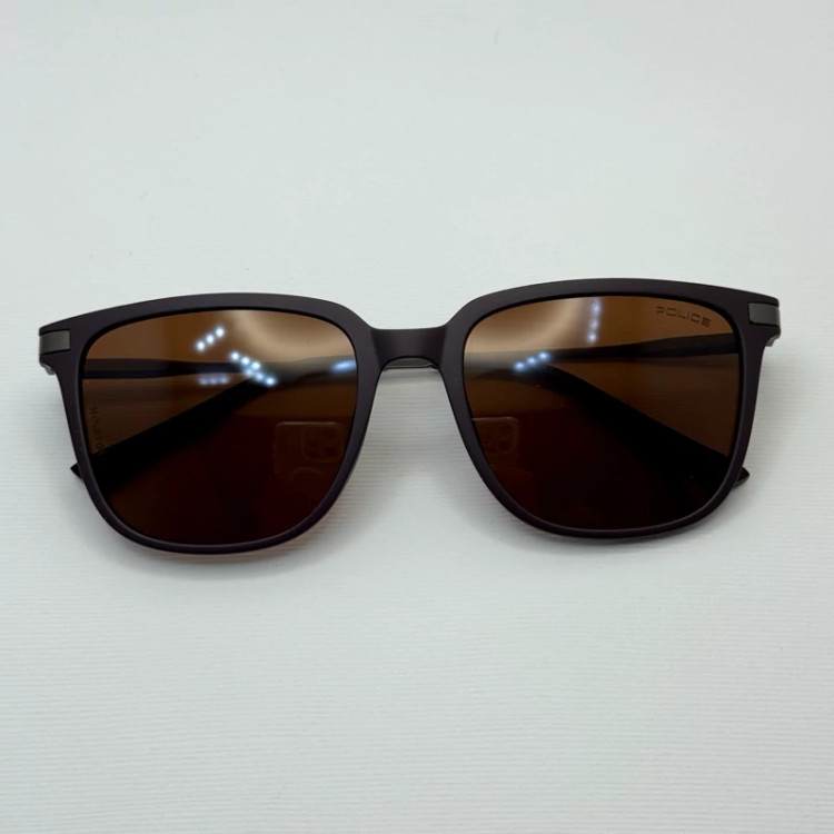 تصویر عینک آفتابی پلیس POLICE قهوه ای پلاریزه یووی 400 به همراه کاور پارچه ای و دستمال نانو کد 9104