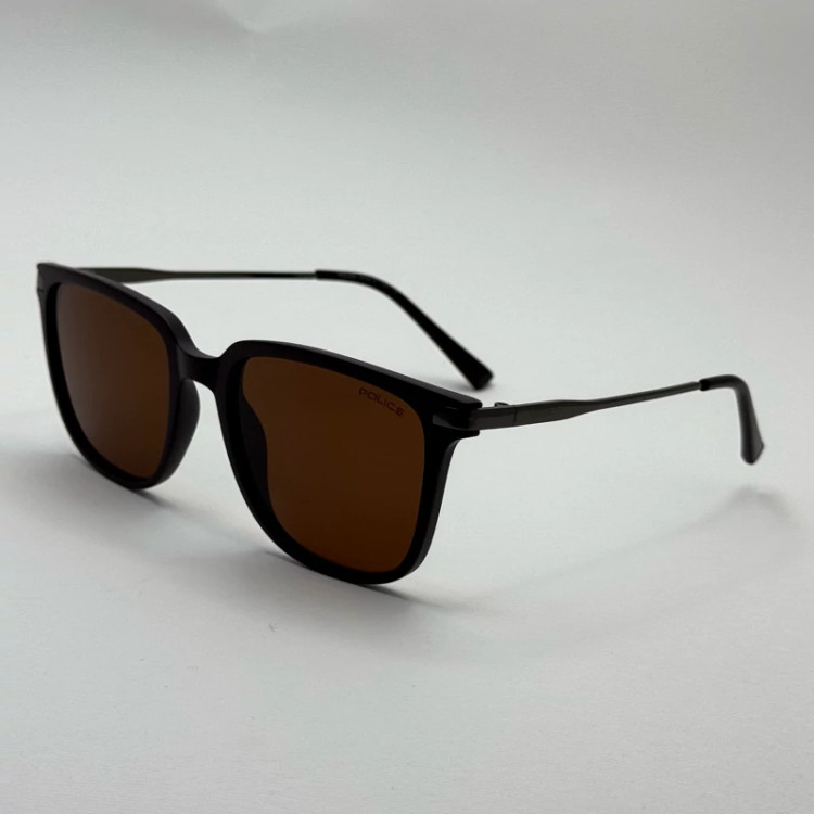 تصویر عینک آفتابی پلیس POLICE قهوه ای پلاریزه یووی 400 به همراه کاور پارچه ای و دستمال نانو کد 9104