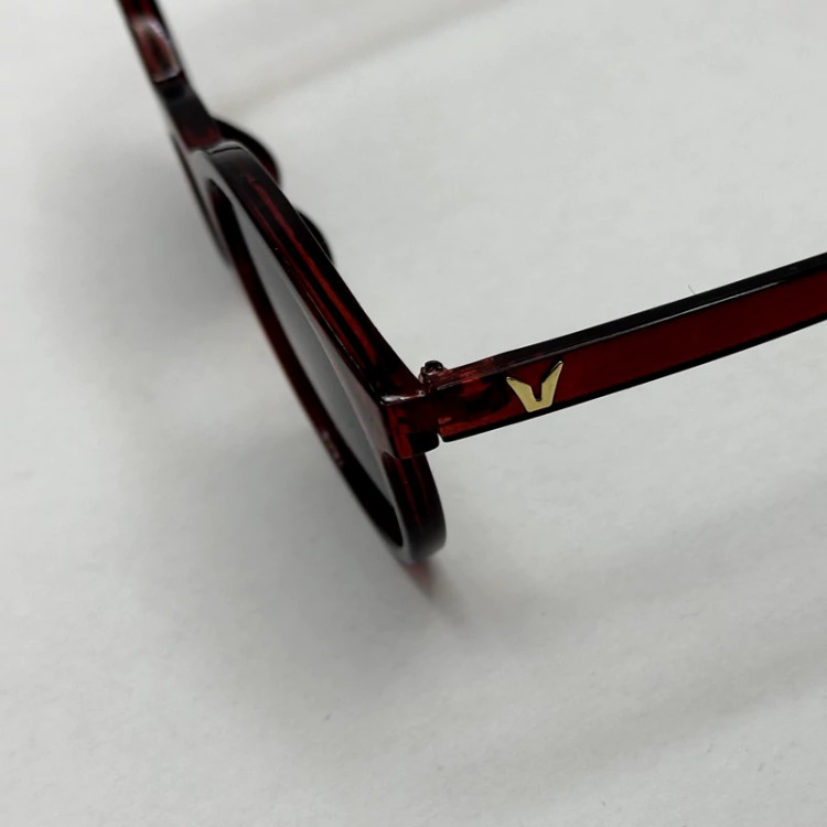 تصویر عینک آفتابی جنتل مانستر گرد رنگ آلبالویی