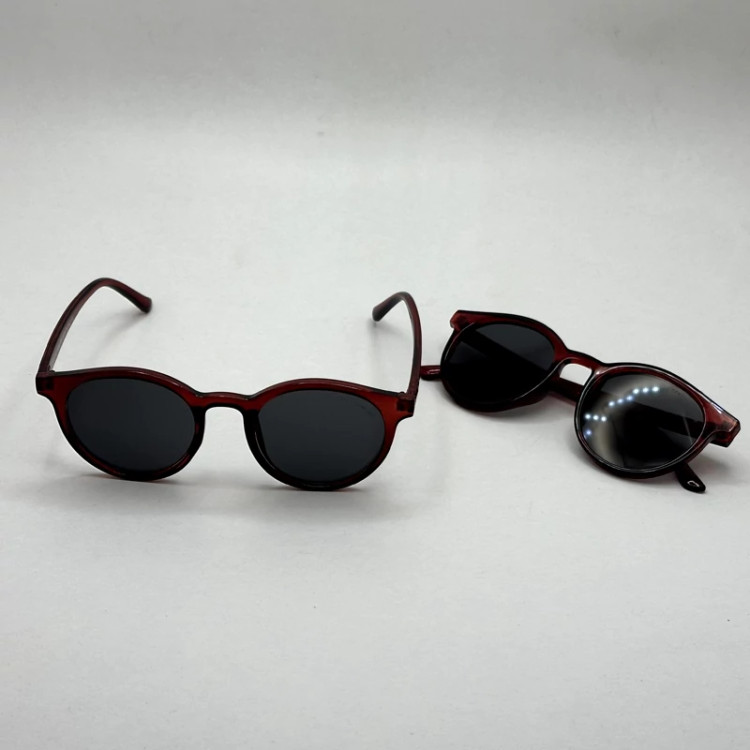 تصویر عینک آفتابی جنتل مانستر گرد رنگ آلبالویی