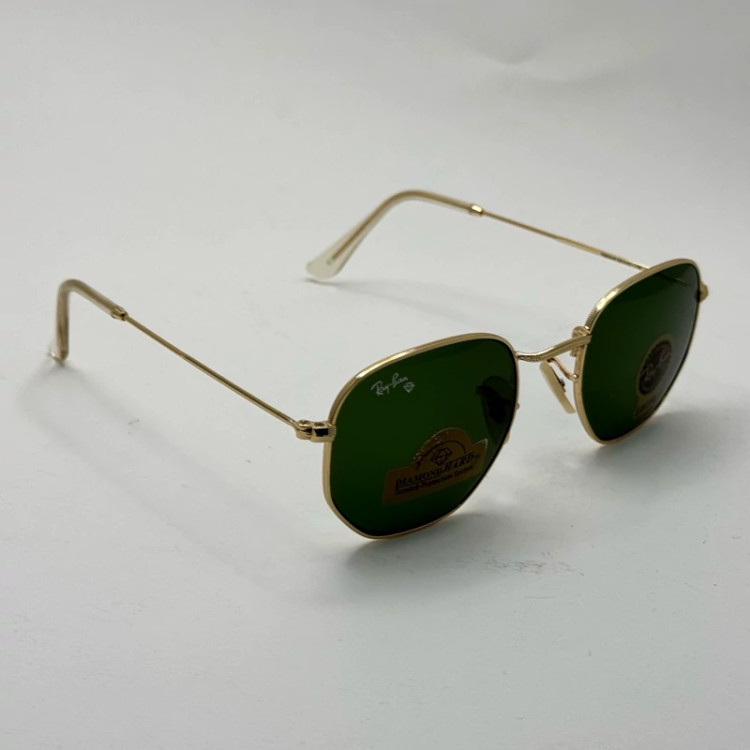 تصویر عینک ریبن هگزونال شیشه سنگ سیز فریم طلایی به همراه پک کامل ریبن کد Rayban RB 3548