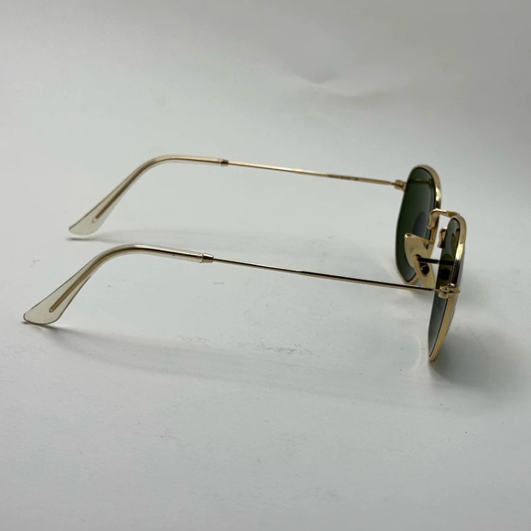 تصویر عینک ریبن هگزونال شیشه سنگ سیز فریم طلایی به همراه پک کامل ریبن کد Rayban RB 3548