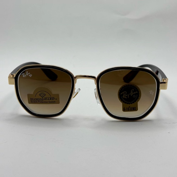 تصویر عینک ریبن شیشه سنگ قهوه ای هایلایت آنتی رفلکس با فریم طلایی به همراه پک کامل ریبن کد Rayban RB 4674