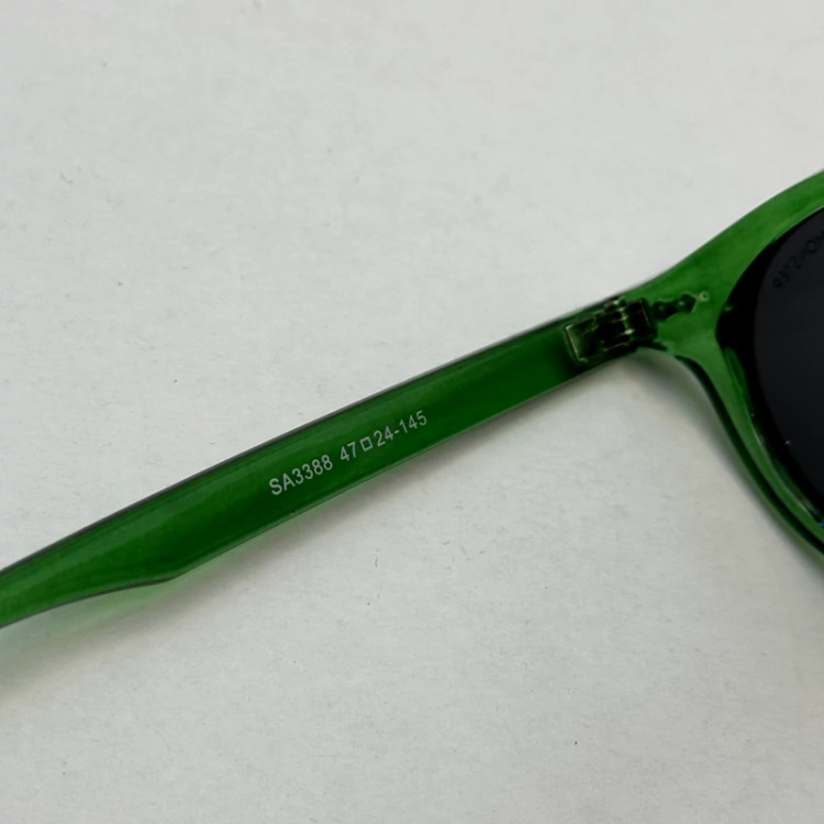 تصویر عینک آفتابی و شب جنتل مانستر گرد رنگ سبز M