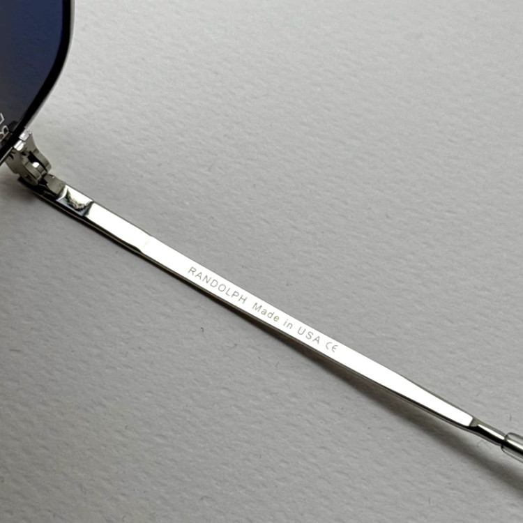 تصویر عینک آفتابی خلبانی رندولف شیشه سنگ آنتی رفلکس آبی هایلایت نقره ای فول پک RANDOLPH AVIATOR RE 58 24K WHITE GOLD