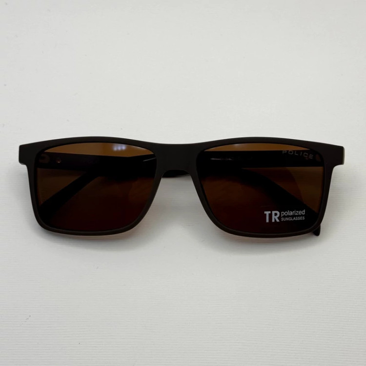 تصویر عینک آفتابی پلیس POLICE قهوه ای پلاریزه و یووی 400 به همراه کاور پارچه ای و دستمال نانو کد 1940