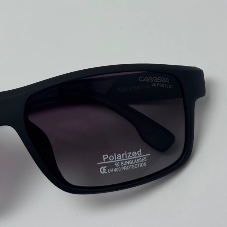تصویر عینک آفتابی پلاریزه اسپرت کررا CARRERA مشکی مناسب رانندگی به همراه کاور پارچه ای و دستمال نانو مخصوص کد 2218