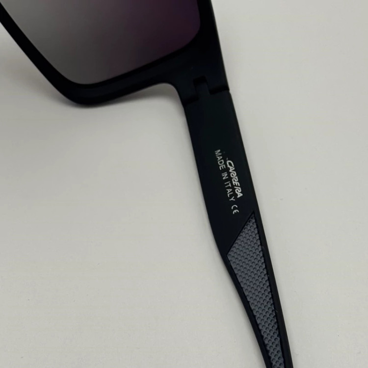 تصویر عینک آفتابی پلاریزه اسپرت کررا CARRERA مشکی مناسب رانندگی به همراه کاور پارچه ای و دستمال نانو مخصوص کد 2218