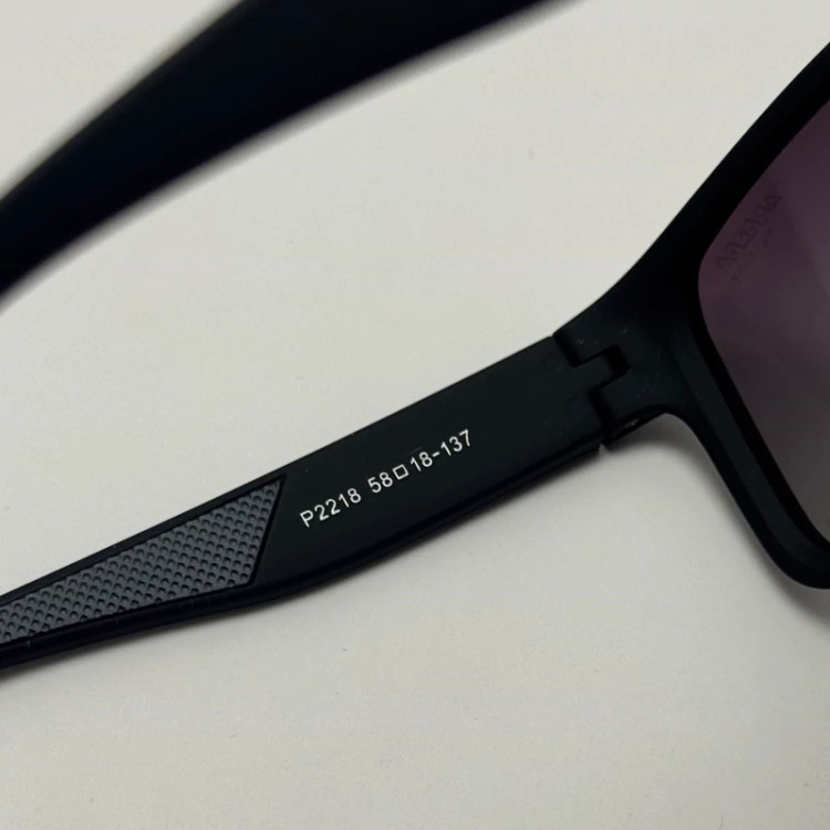 تصویر عینک آفتابی پلاریزه اسپرت کررا CARRERA مشکی مناسب رانندگی به همراه کاور پارچه ای و دستمال نانو مخصوص کد 2218