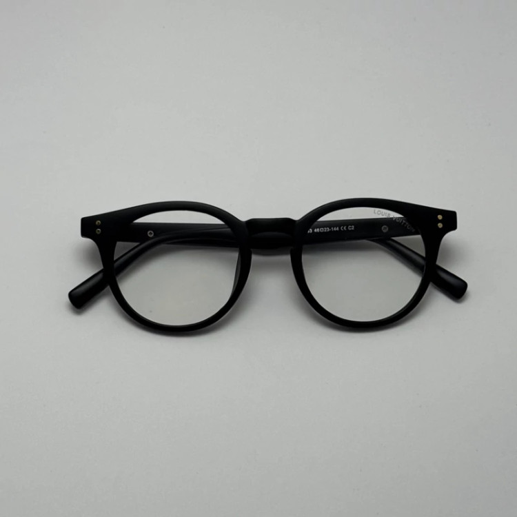 تصویر فریم عینک بلوکات طبی لویی ویتون مشکی tr90 نرم و سبک به همراه کاور پارچه ای و دستمال - عینک کار با کامپیوتر و موبایل