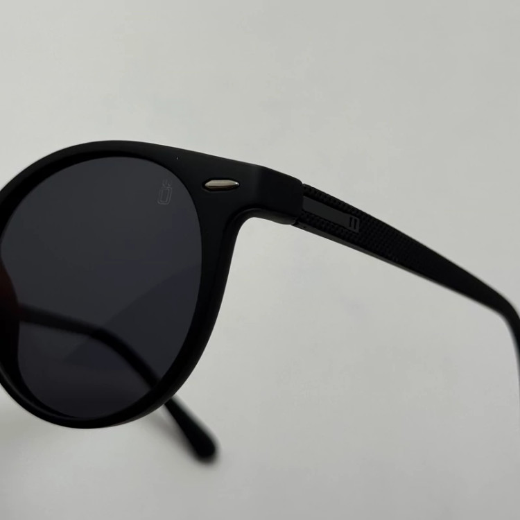 تصویر عینک آفتابی پلاریزه اوگا مورل OGA MOREL گرد تمام مشکی