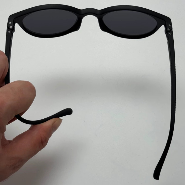 تصویر عینک آفتابی پلاریزه اوگا مورل OGA MOREL گرد تمام مشکی