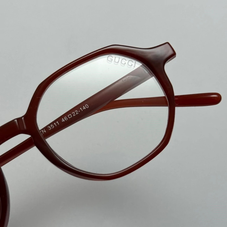 تصویر فریم عینک طبی بلوکات گوچی GUCCI گرد قرمز زرشکی