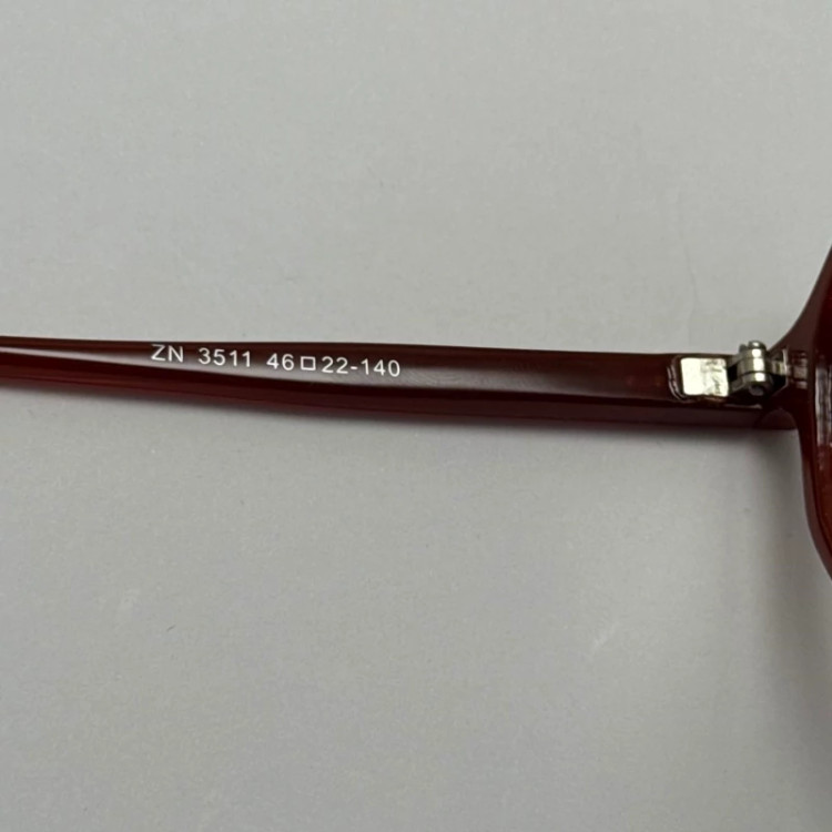 تصویر فریم عینک طبی بلوکات گوچی GUCCI گرد قرمز زرشکی