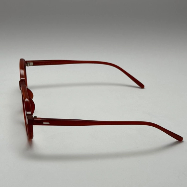 تصویر فریم عینک طبی بلوکات گوچی GUCCI گرد قرمز زرشکی