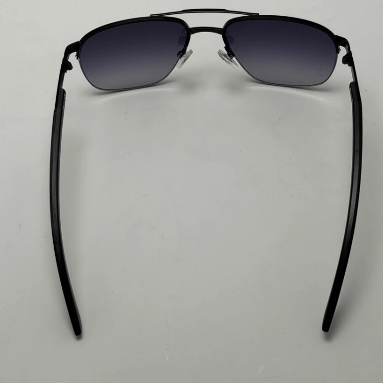 تصویر عینک آفتابی مردانه کارتیر Cartier مدل Santos تمام مشکی