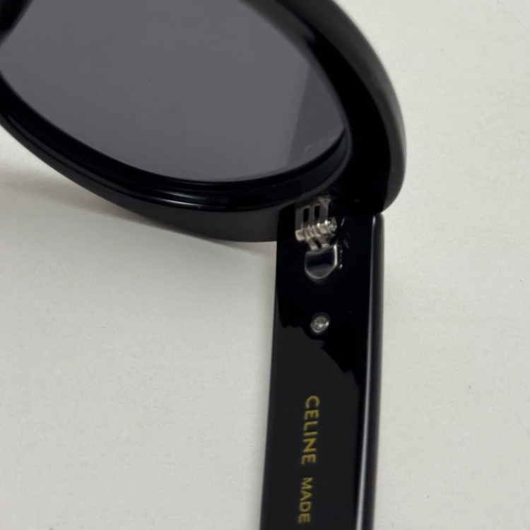 تصویر عینک آفتابی پلاریزه بیضی سلین CELINE تمام مشکی مستر کوالیتی به همراه پک کامل سلین