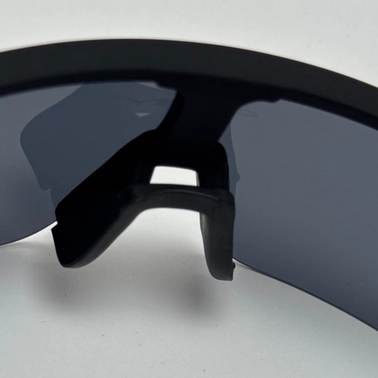 تصویر عینک آفتابی اسپرت اوکلی OAKLEY مدل SUTRO تمام مشکی