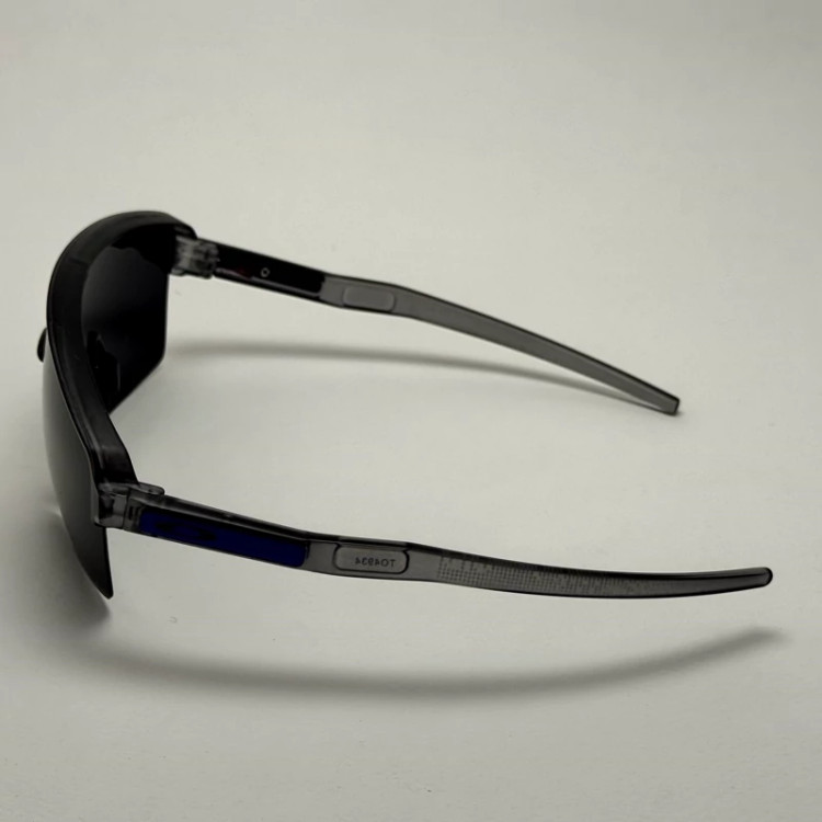 تصویر عینک آفتابی اوکلی پلاریزه اسپرت کد OAKLEY TO 4934