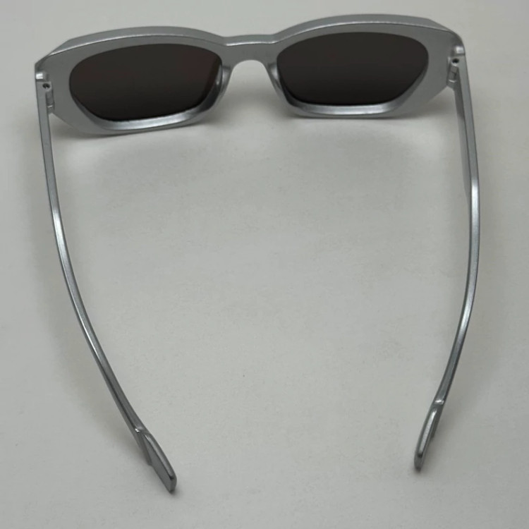 تصویر عینک آفتابی شش ضلعی سلین CELINE نقره ای عدسی نقره ای یووی 400 کد WF 8839