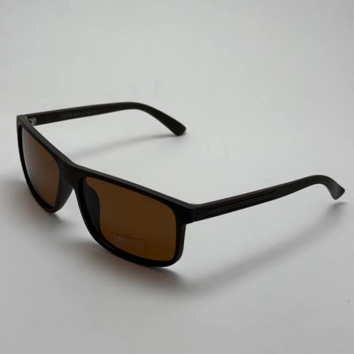 تصویر عینک آفتابی پلیس POLICE قهوه ای پلاریزه و یووی 400 به همراه کاور پارچه ای و دستمال نانو کد 1956