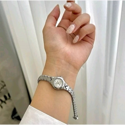 تصویر ساعت مچی زنانه هانگری ظریف و شیک